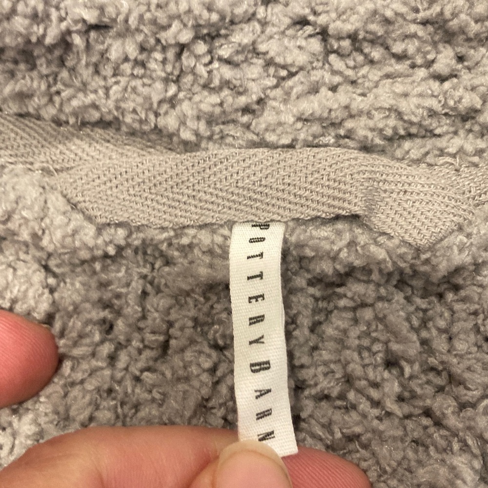 NWOT: Pottery Barn Ultra Soft Gray/Grey Knee Length Wake Waffle Weave Robe - Picture 7 of 8